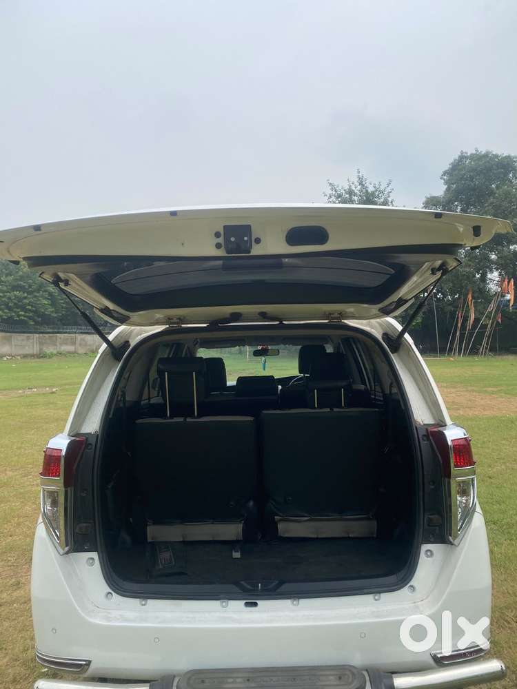 Toyota Innova Crysta 2.4 Gx 8 Str, 2019, Diesel