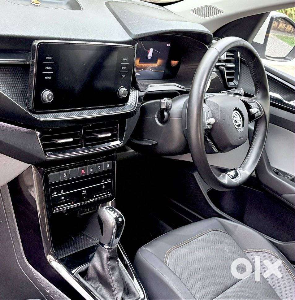 Skoda Kushaq 1.0 Tsi Style At, 2023, Petrol