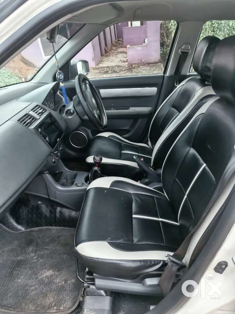 Maruti Suzuki Swift Dzire 2011