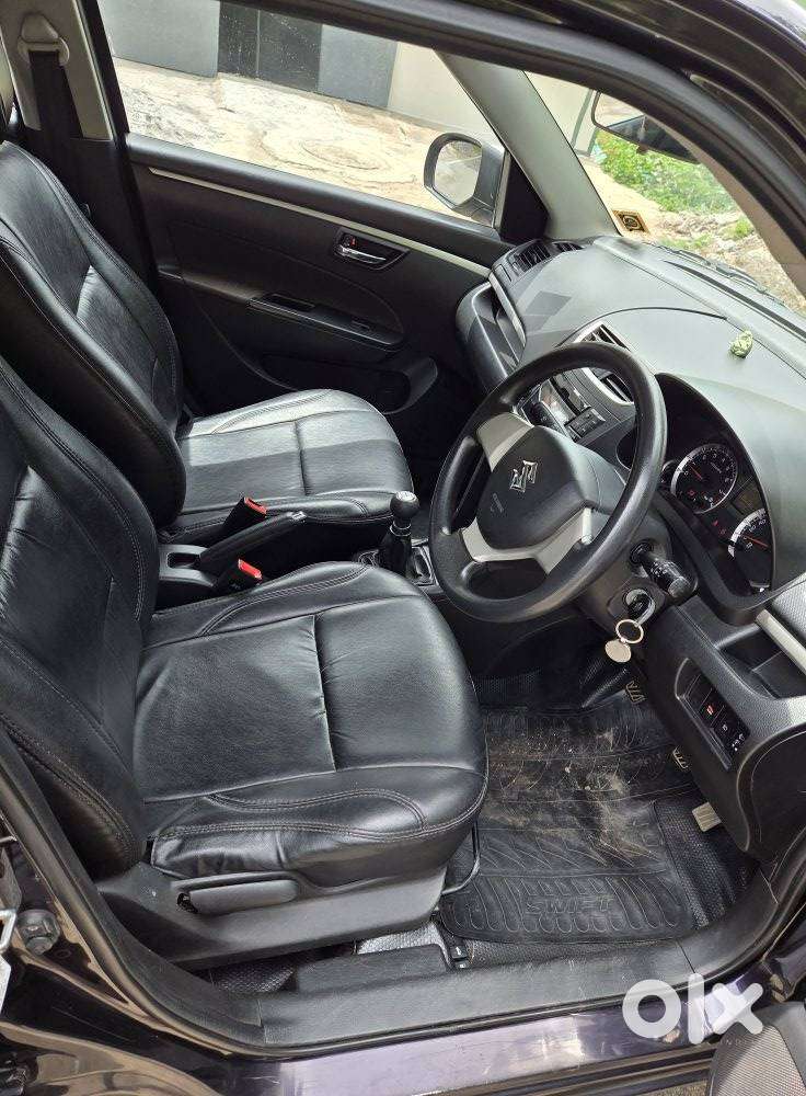 Maruti Suzuki Swift Vxi + Manual, 2017, Petrol