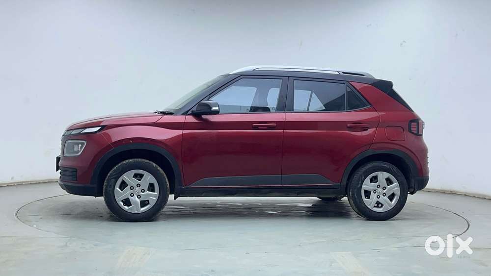 Hyundai Venue Sx Dual Tone, 2022, Petrol
