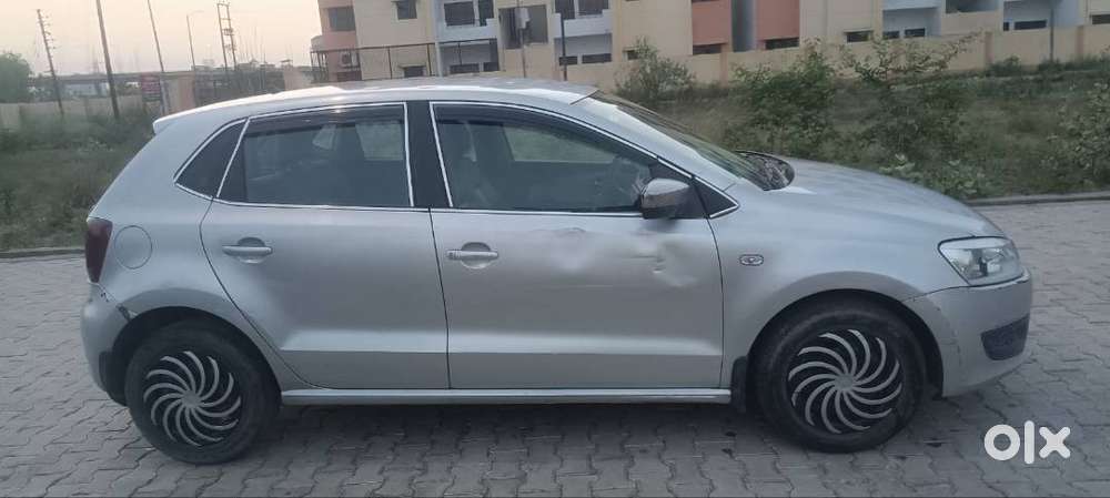Volkswagen Polo 2011 Year   Urgent Sale  Contect