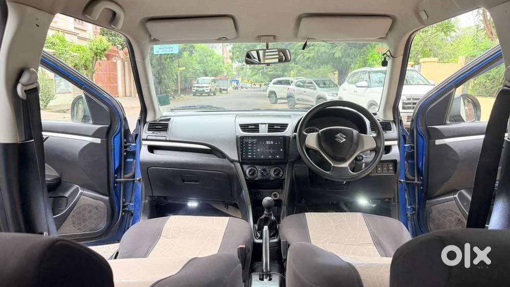 Maruti Suzuki Swift 2012 Model Top