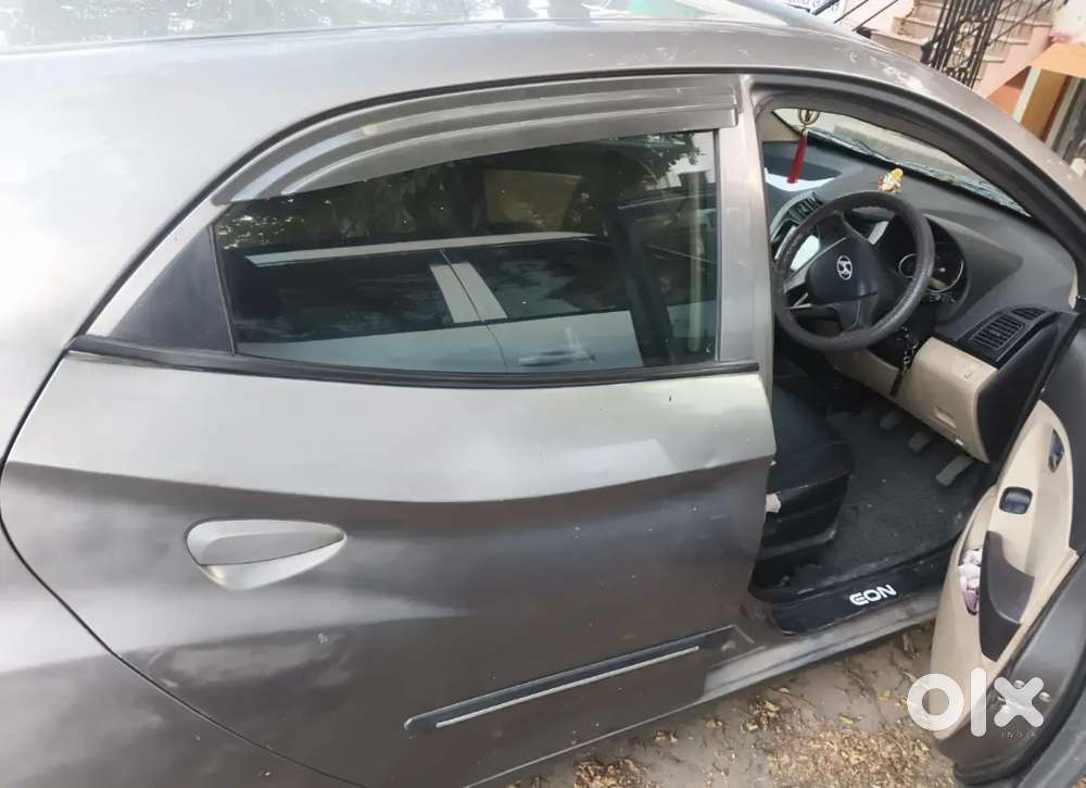 Hyundai Eon Sportz 2014 Car  Mh30 Akola Paasing