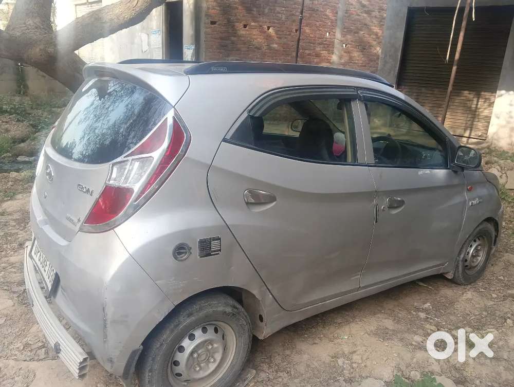 Hyundai Eon 2012 Petrol Well Maintained