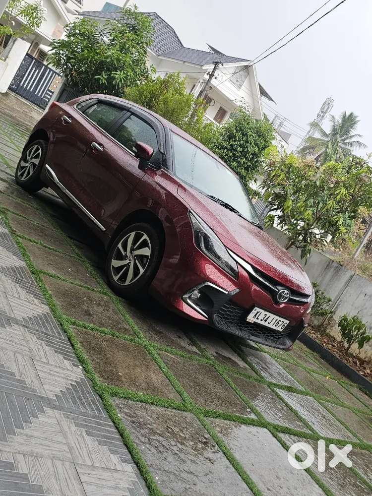 Toyota Glanza 2024 Petrol Well Maintained