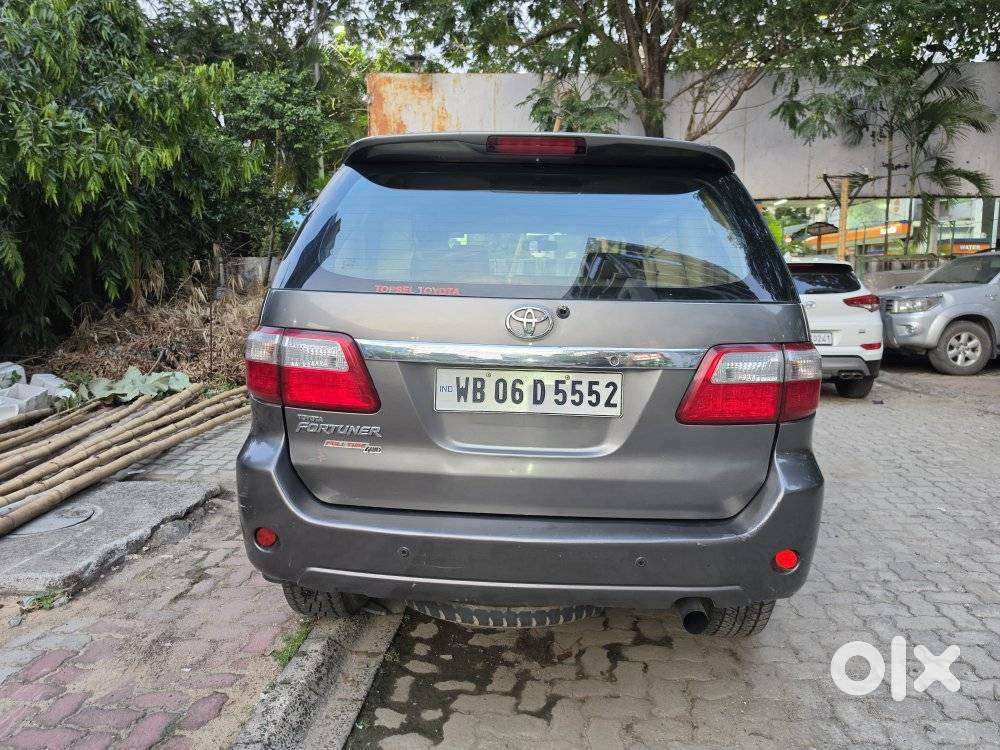 Toyota Fortuner, 2010, Petrol