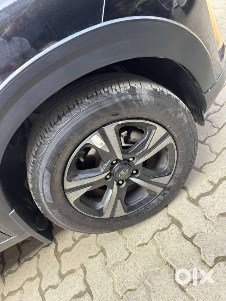 Tata Nexon Fearless Plus (ps) Red Dark Edition 1.2 Petrol 6mt, 2025,..