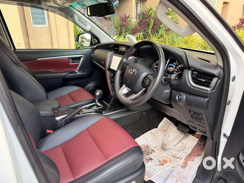 Toyota Fortuner Legender 4x2 At 2.8, 2023, Diesel