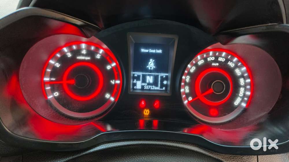 Mahindra Xuv300 W8 Option Dual Tone, 2022, Petrol