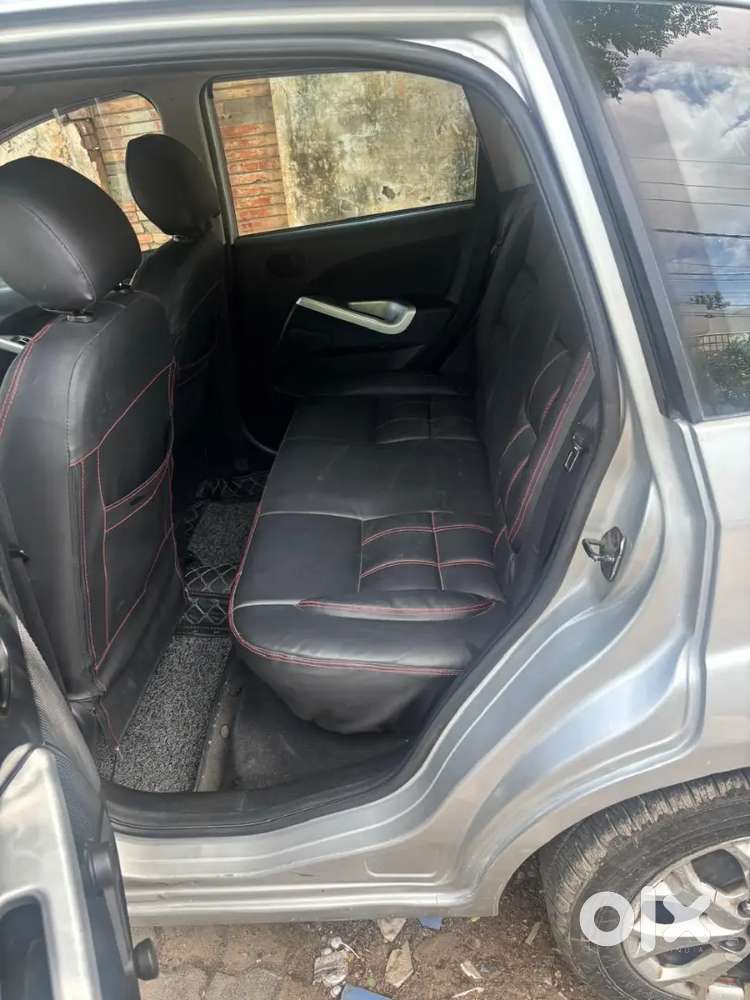 Ford Figo 1.5 Titanium 2014