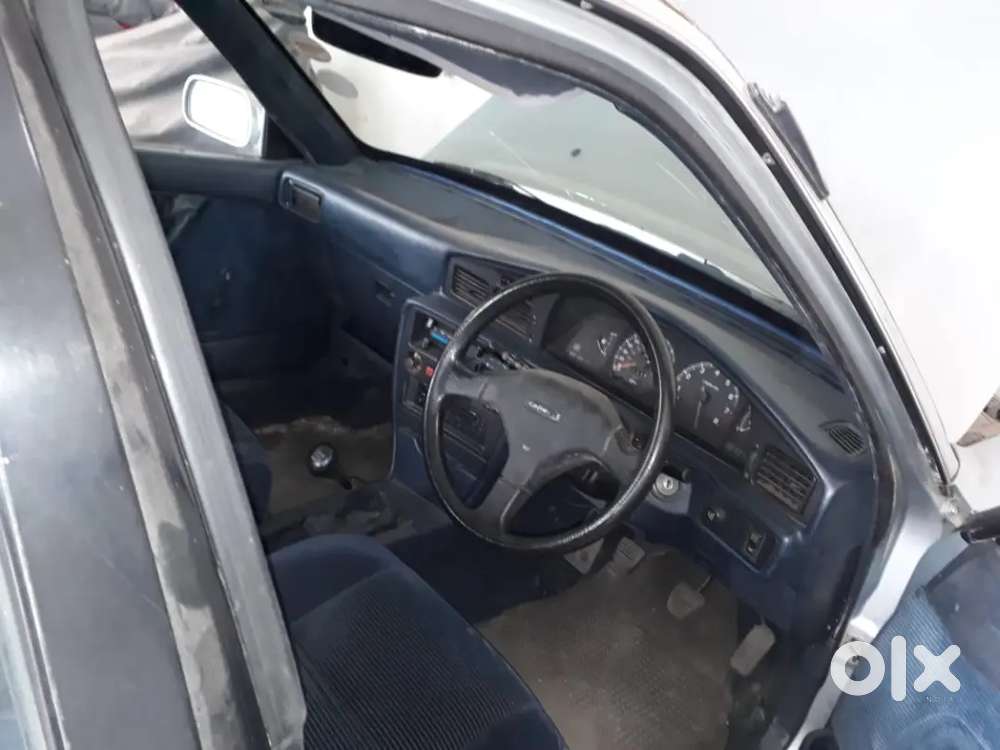 A.c  Power  Steering,  Sun Roof  , & E.t.c