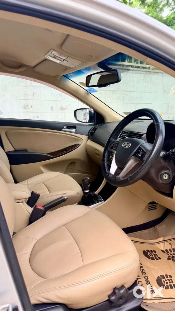 Hyundai Verna Fluidic 1.6 Vtvt, 2015, Petrol