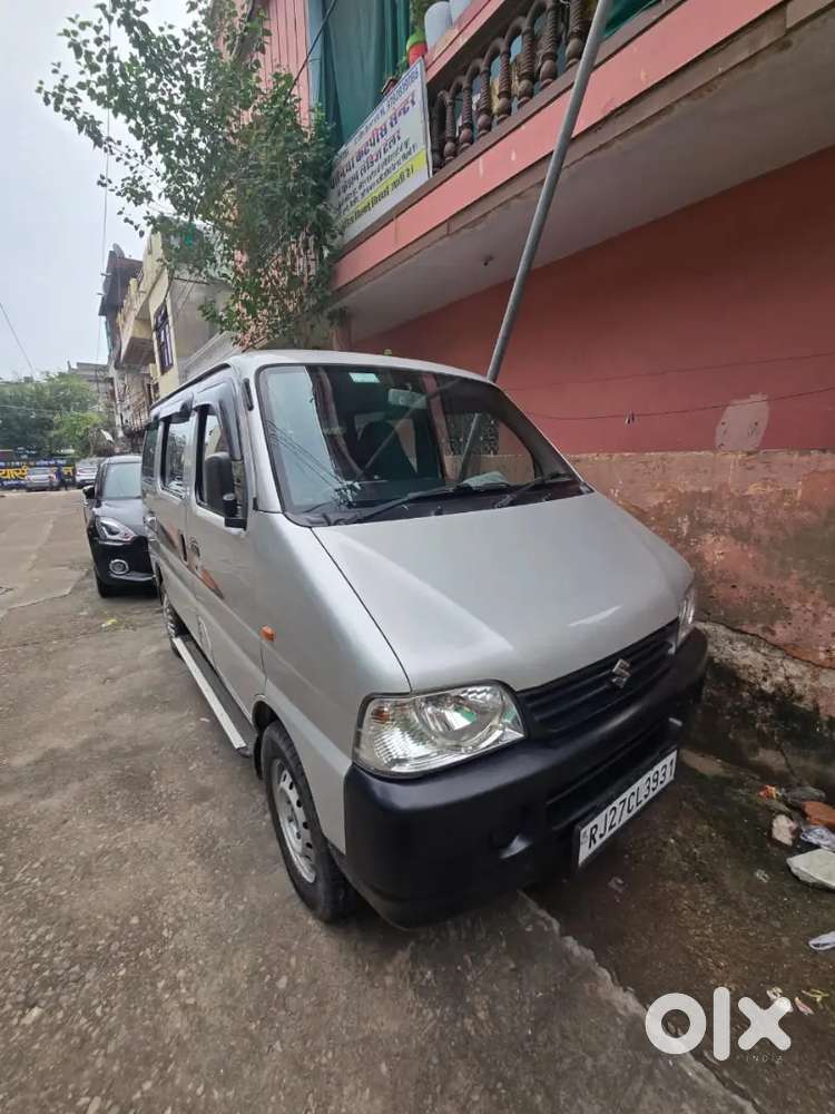 Maruti Suzuki Eeco 2022 Cng & Petrol  68000 Km Driven