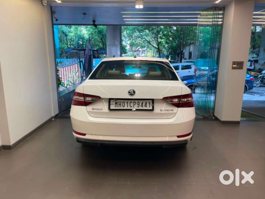 Skoda Superb 2.0 L&k Tsi At, 2017, Petrol