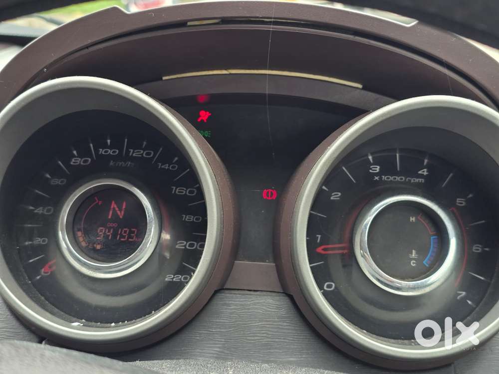 Mahindra Xuv500 W8, 2014, Diesel