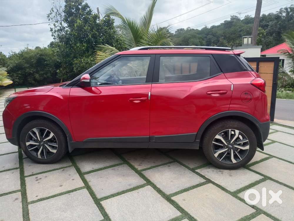 Mahindra Xuv300 W8(o)petrol Manual 2019