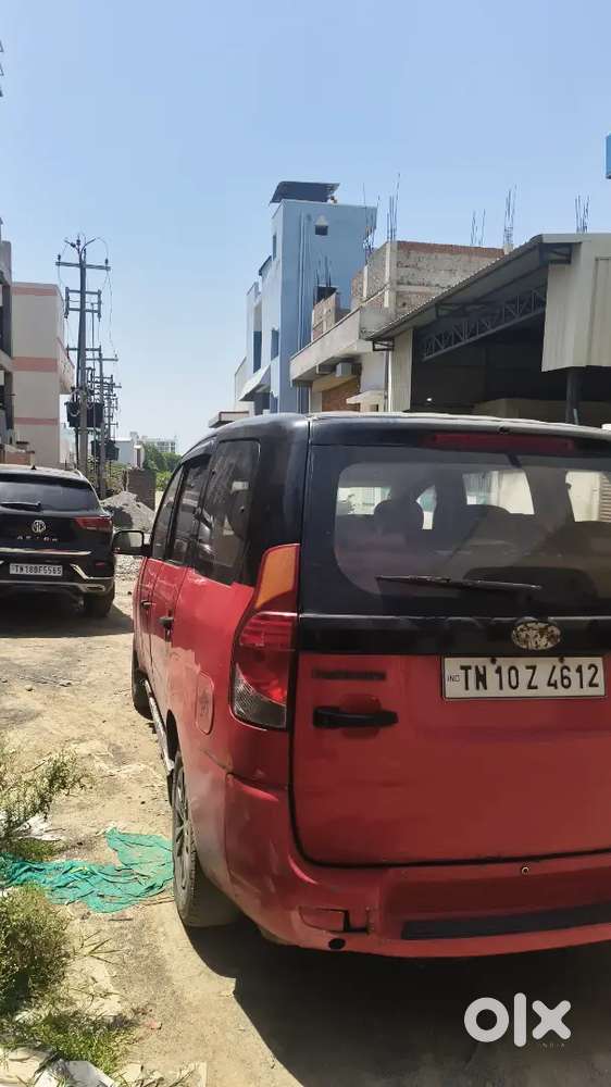 Mahindra Xylo 2010