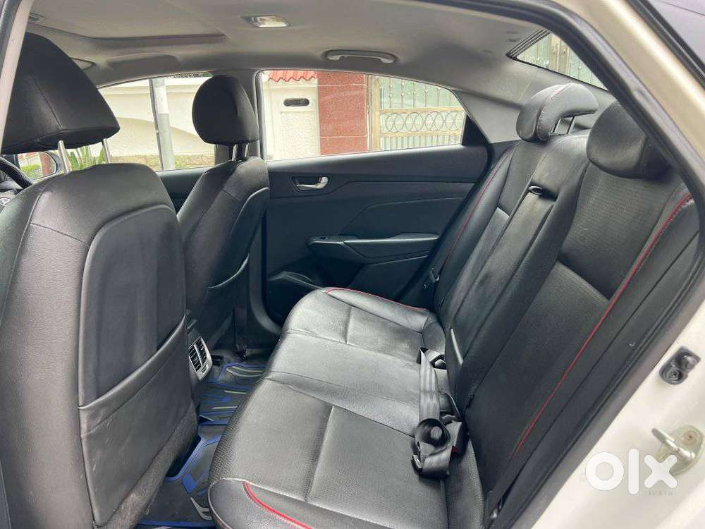 Hyundai Verna 1.0 Sx (o) Turbo Gdi Dct, 2023, Petrol