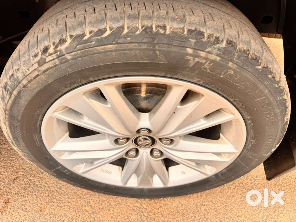 Toyota Innova Crysta 2.8 Zx At, 2017, Diesel