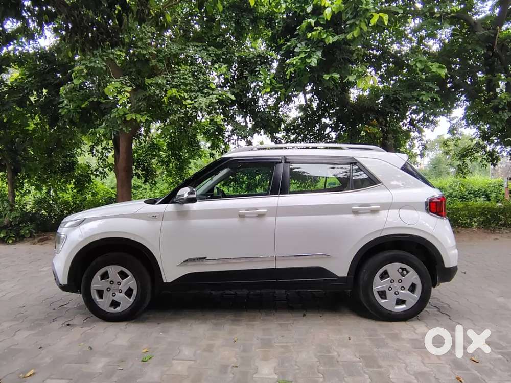 Hyundai Venue 1.0 Sx (o) Turbo Dct, 2019, Petrol