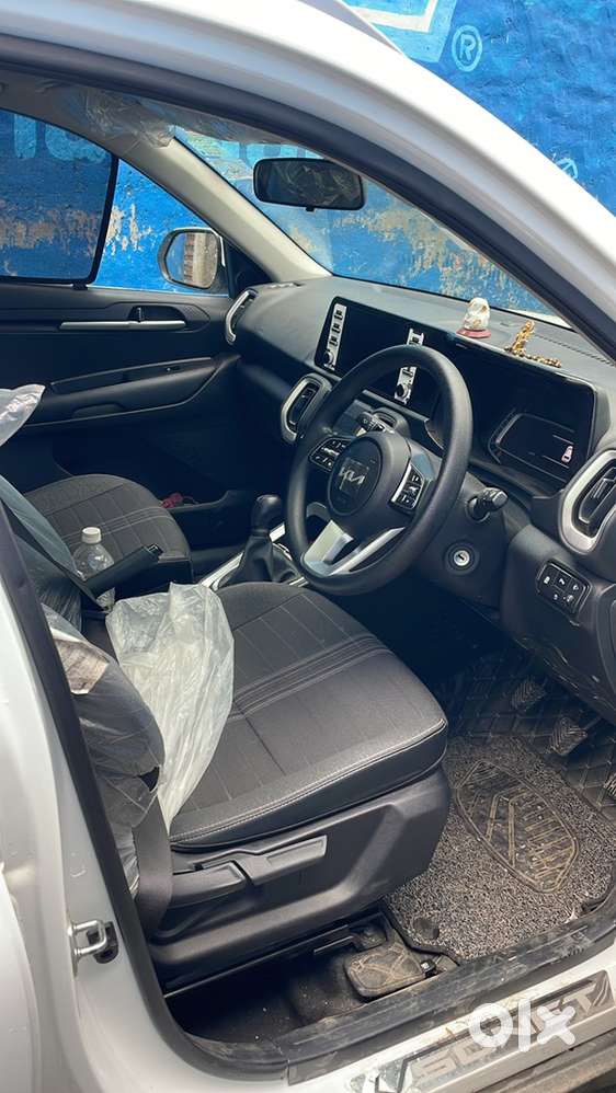 Kia Sonet Petrol Manual 2024
