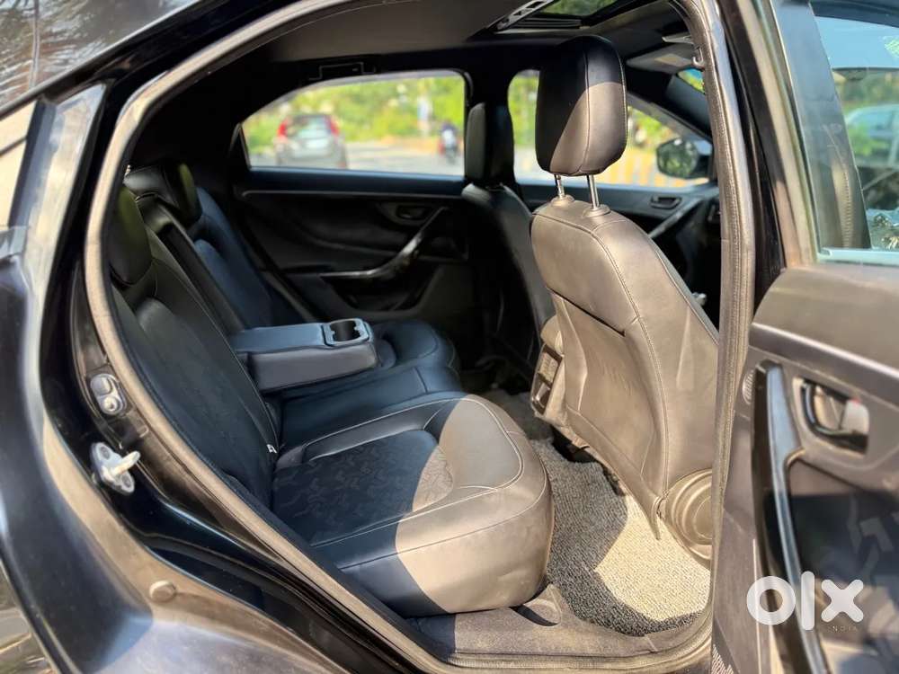 Tata Nexon 1.5 Revotorq Xza Plus (o) Dark Edition, 2022, Petrol