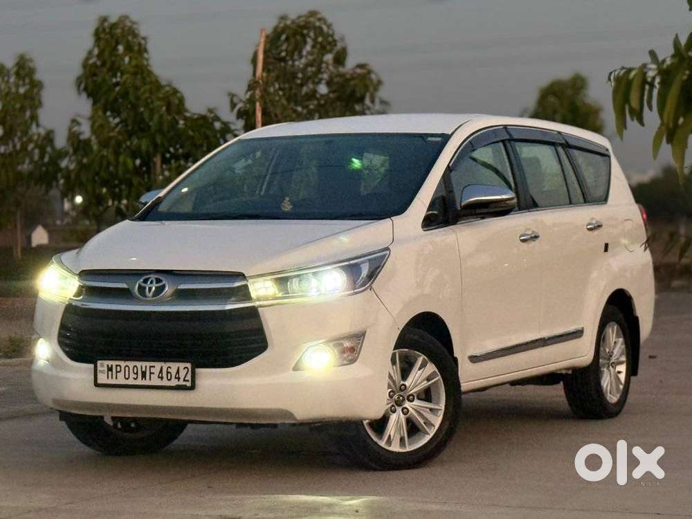 Toyota Innova Crysta 2.4 Zx Mt, 2020, Diesel