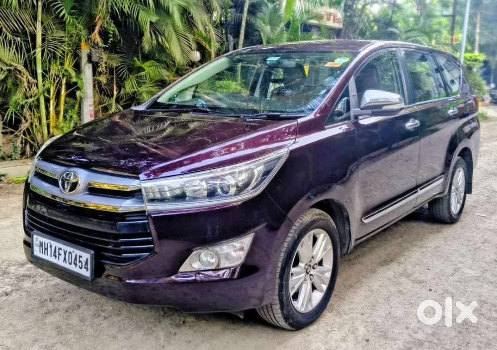 Toyota Innova Crysta 2.8 Zx At 7 Seater, 2016, Diesel