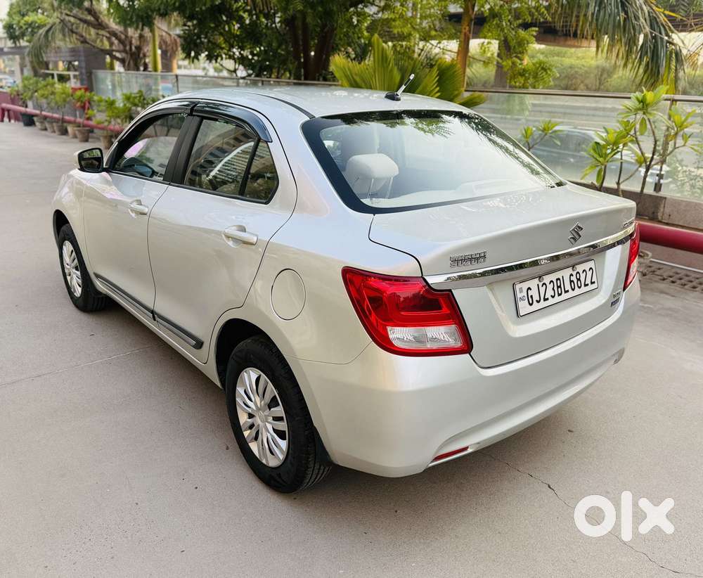 Maruti Suzuki Swift Dzire Vxi(o) Amt, 2017, Petrol