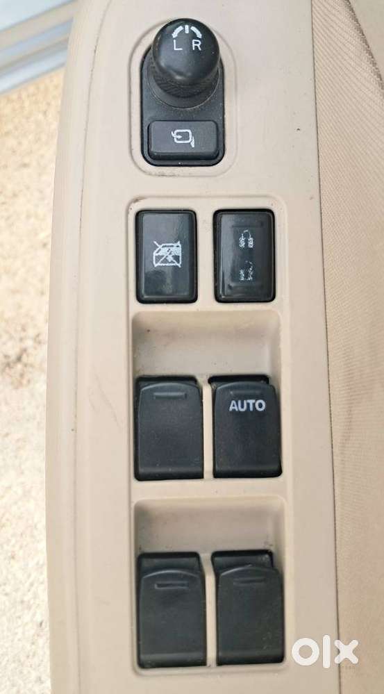 Maruti Suzuki Swift Dzire Vxi Optional, 2024, Petrol