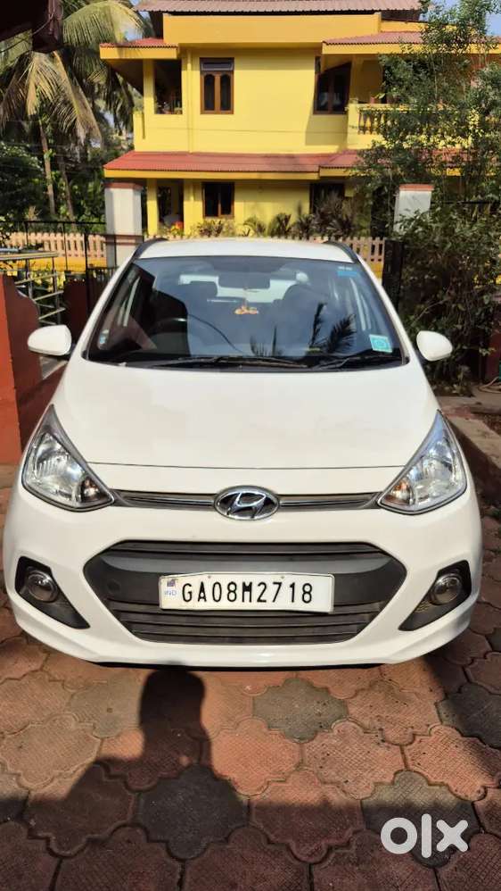 Hyundai Grand I10 2015 Petrol 54000 Km Driven