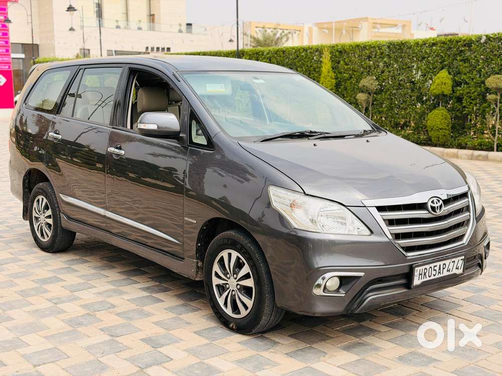 Toyota Innova 2.5 V 8 Str, 2015, Diesel