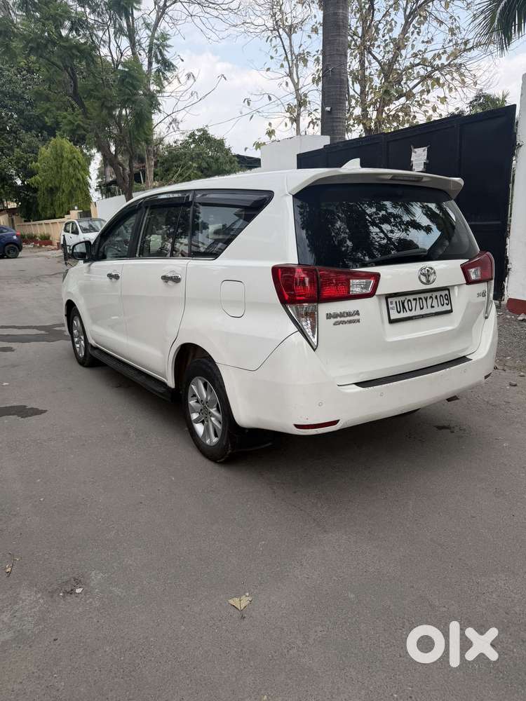 Toyota Innova Crysta 2.4 G Mt, 2019, Diesel
