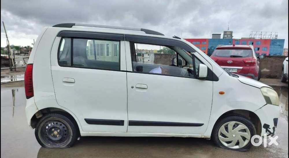 Maruti Suzuki Wagon R Vxi, 2016, Petrol
