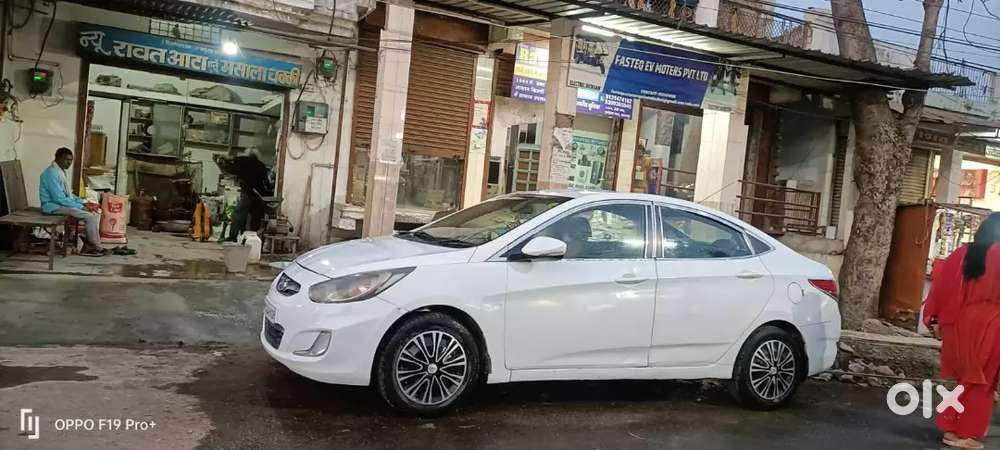 Hyundai Verna 2011 Petrol 86000 Km Driven