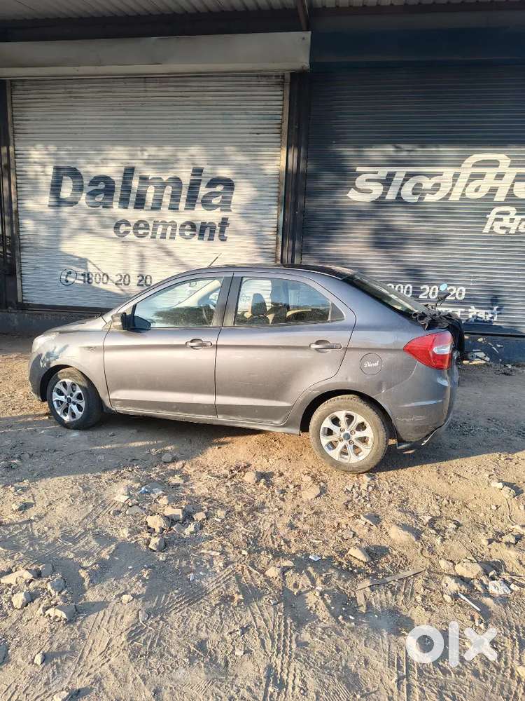 Ford Aspire Titanium 2017