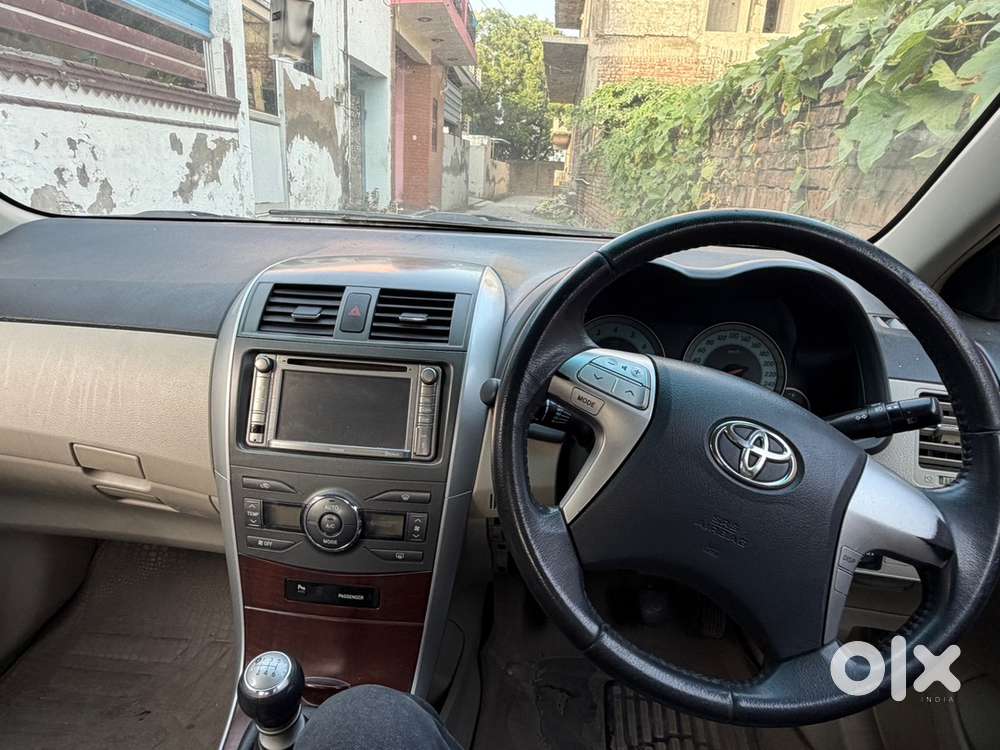 2011 Toyota Corolla Altis