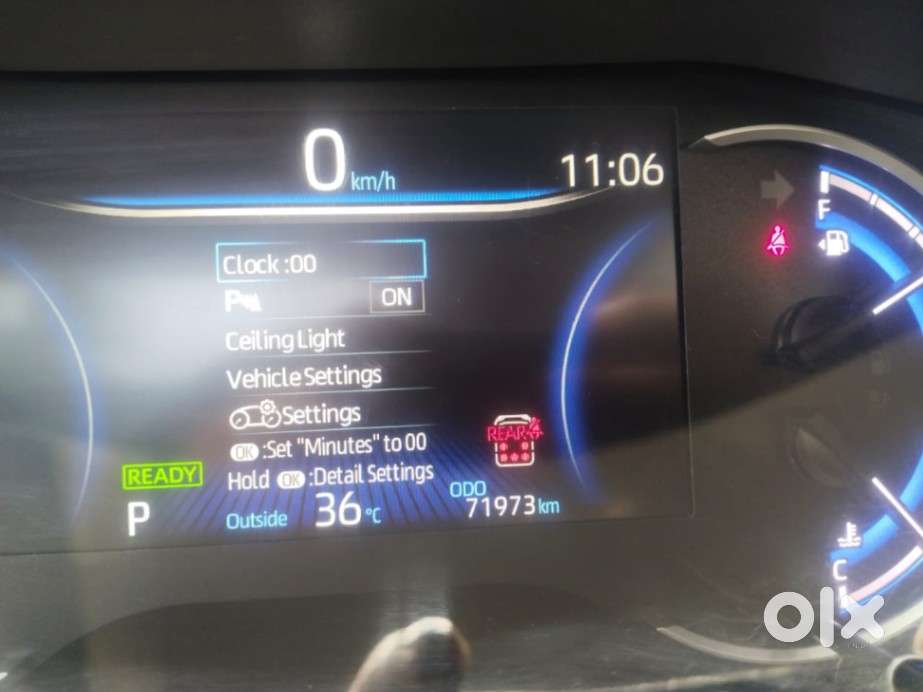Toyota Innova Hycross 2.0 Zx Hybrid 7 Str, 2023, Cng & Hybrids