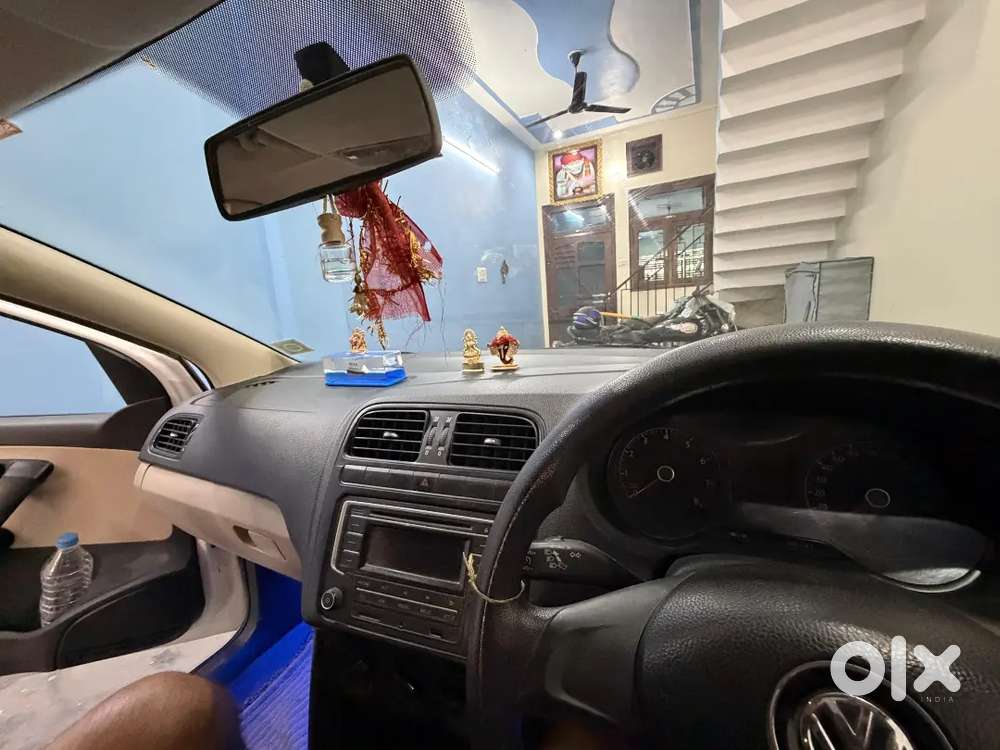 Well Maintained Volkswagen Ameo 2017