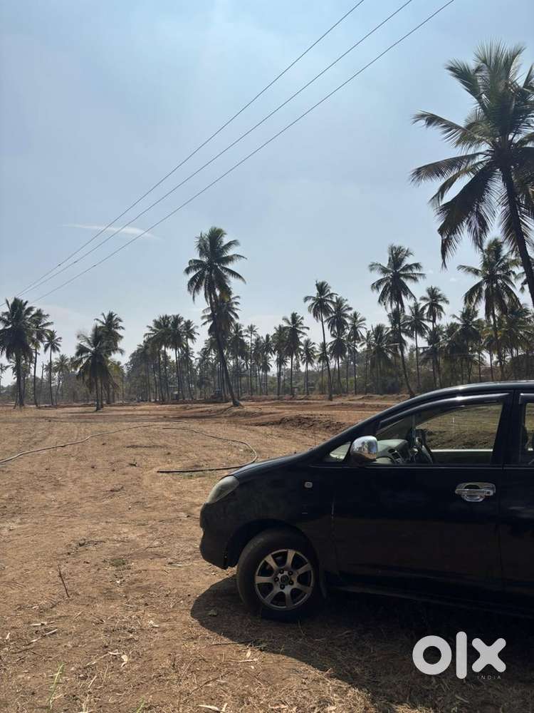 Toyota Innova 2006 Model
