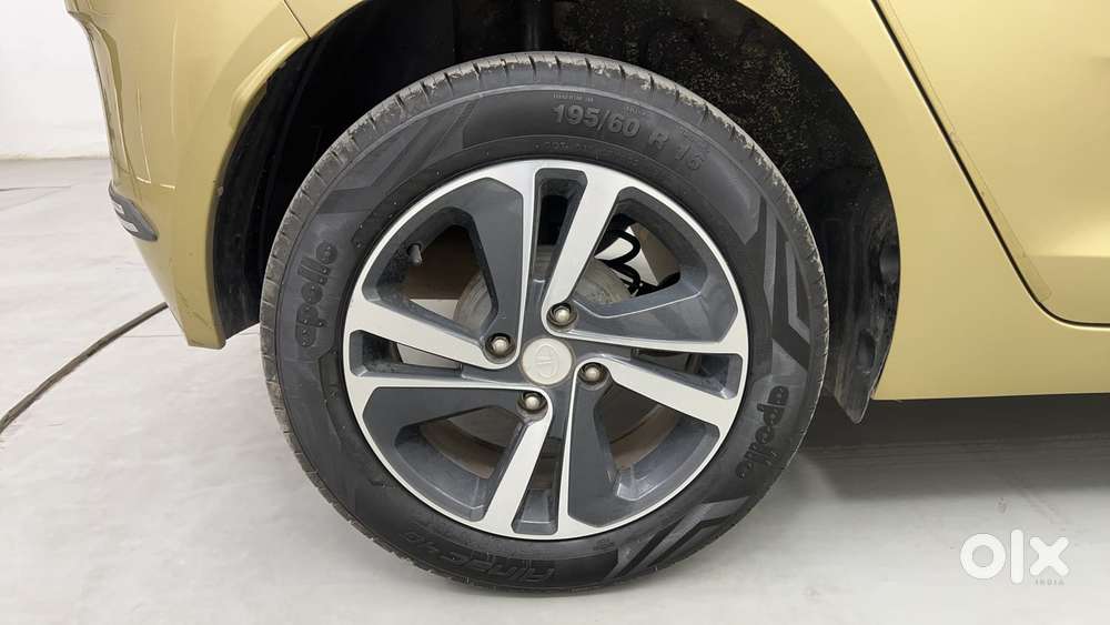 Tata Altroz Xz, 2020, Petrol