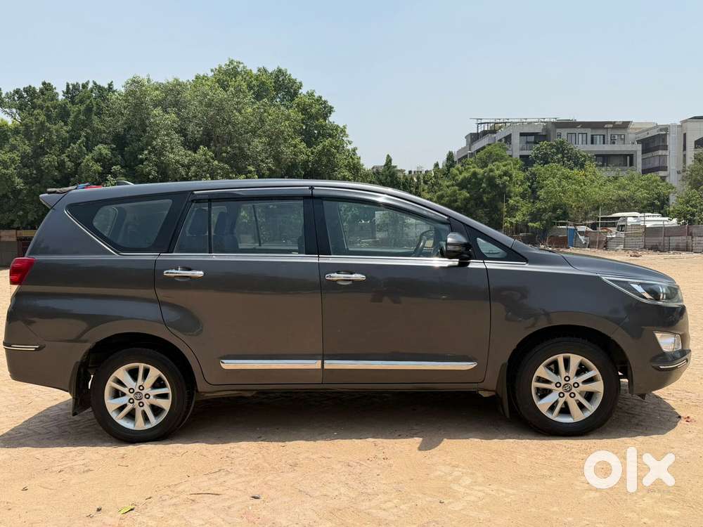 Toyota Innova Crysta 2.4 Vx Mt, 2018, Diesel