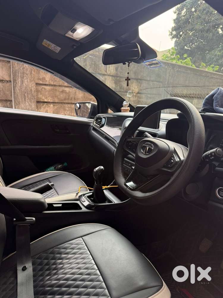 Tata Altroz 2023 Petrol 12500 Km Driven