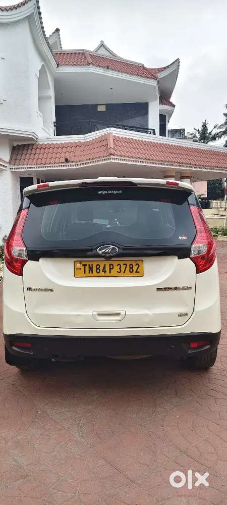 Mahindra Marazzo Plus 7 2023 Diesel