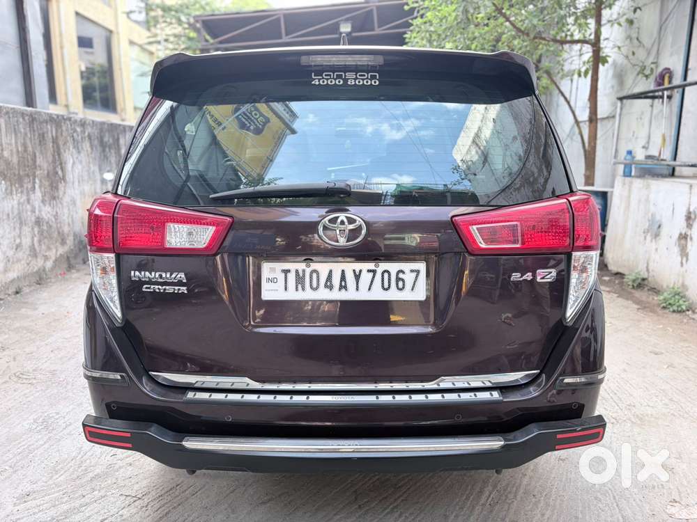 Toyota Innova Crysta 2.8 Gx At 8 Seater, 2023, Diesel