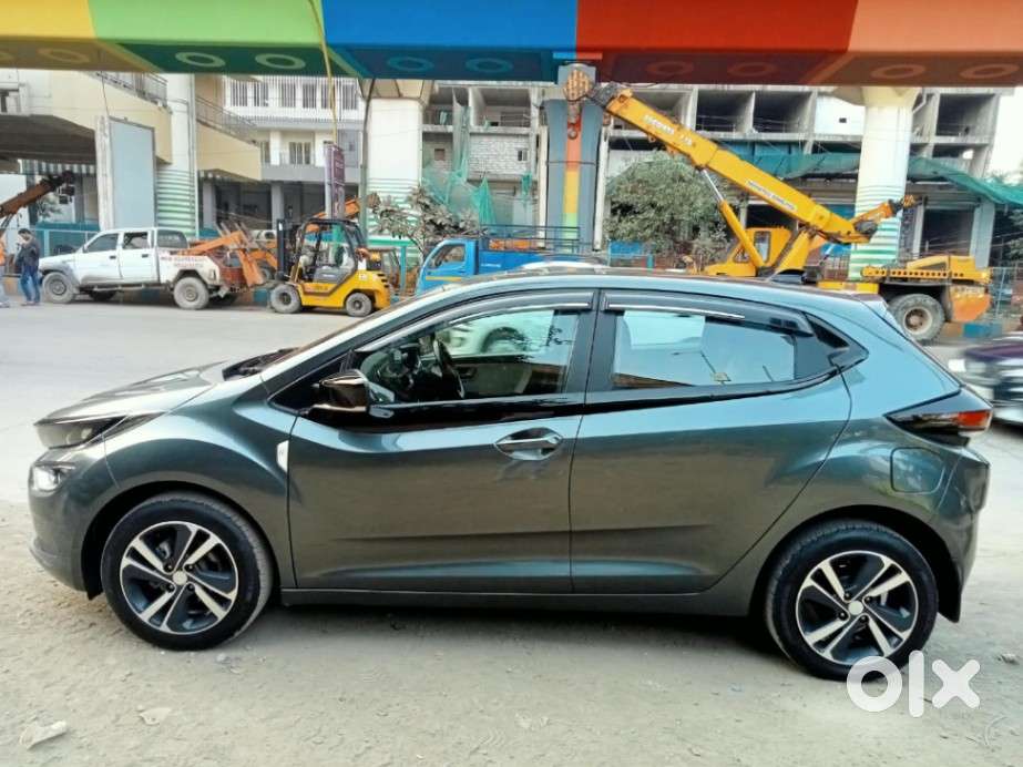 Tata Altroz Xz Plus (s) Icng, 2023, Cng & Hybrids