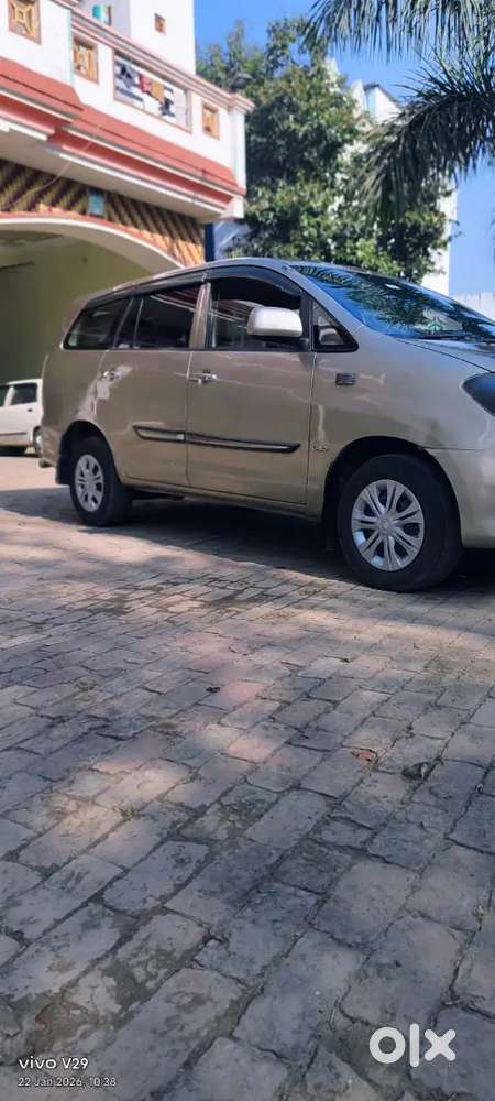 Innova 2010 Model G4