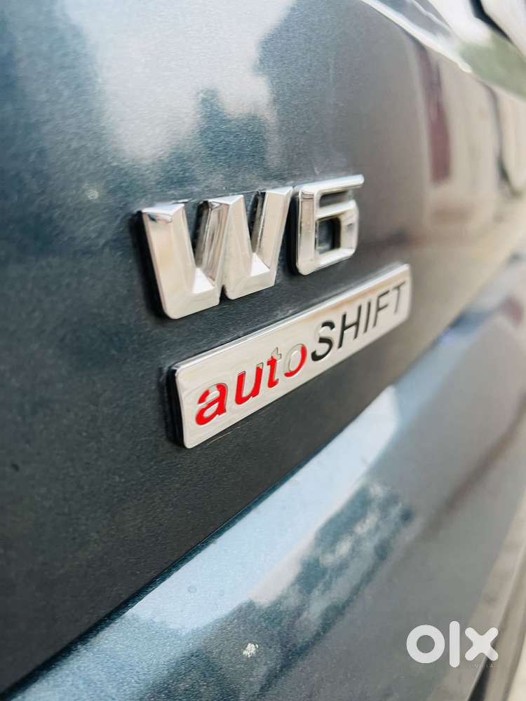 Mahindra Xuv300 1.2 W6 Amt Petrol, 2021, Cng & Hybrids