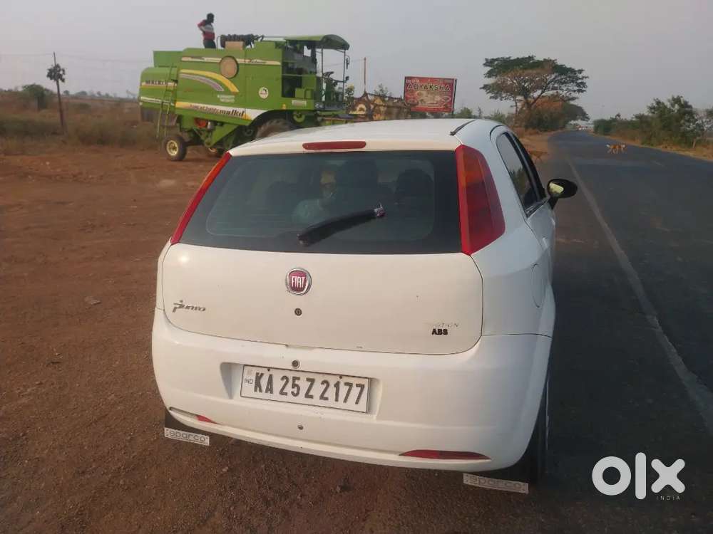 Fiat Grande Punto 2011 Diesel 110000 Km Driven